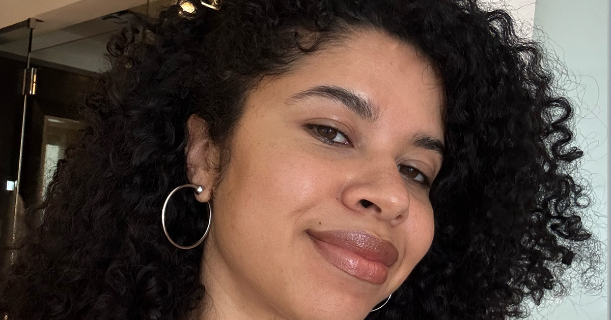 Why Does My Hair Have So Many Fairy Knots? We Asked Experts