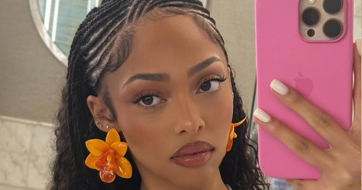 21 Protective Hairstyles for Your Next Vacation